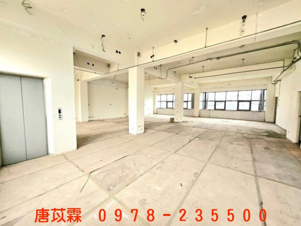 竹北台元透天電梯廠房辦公室~16米大面寬照片9