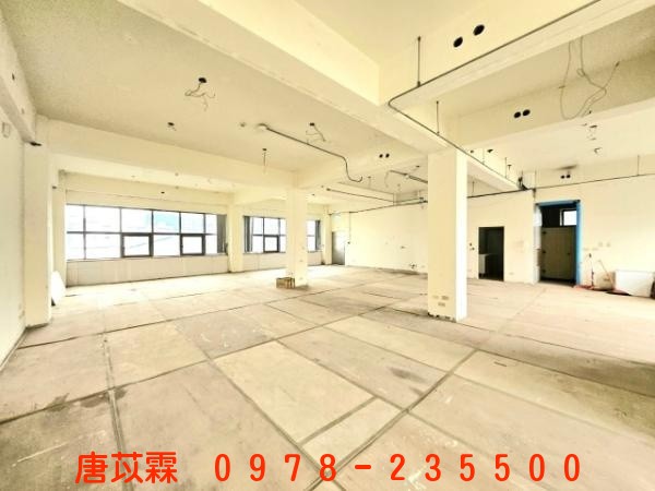 竹北台元透天電梯廠房辦公室~16米大面寬照片11